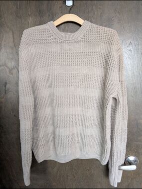 KOTN Men's Crewneck Sweater Small